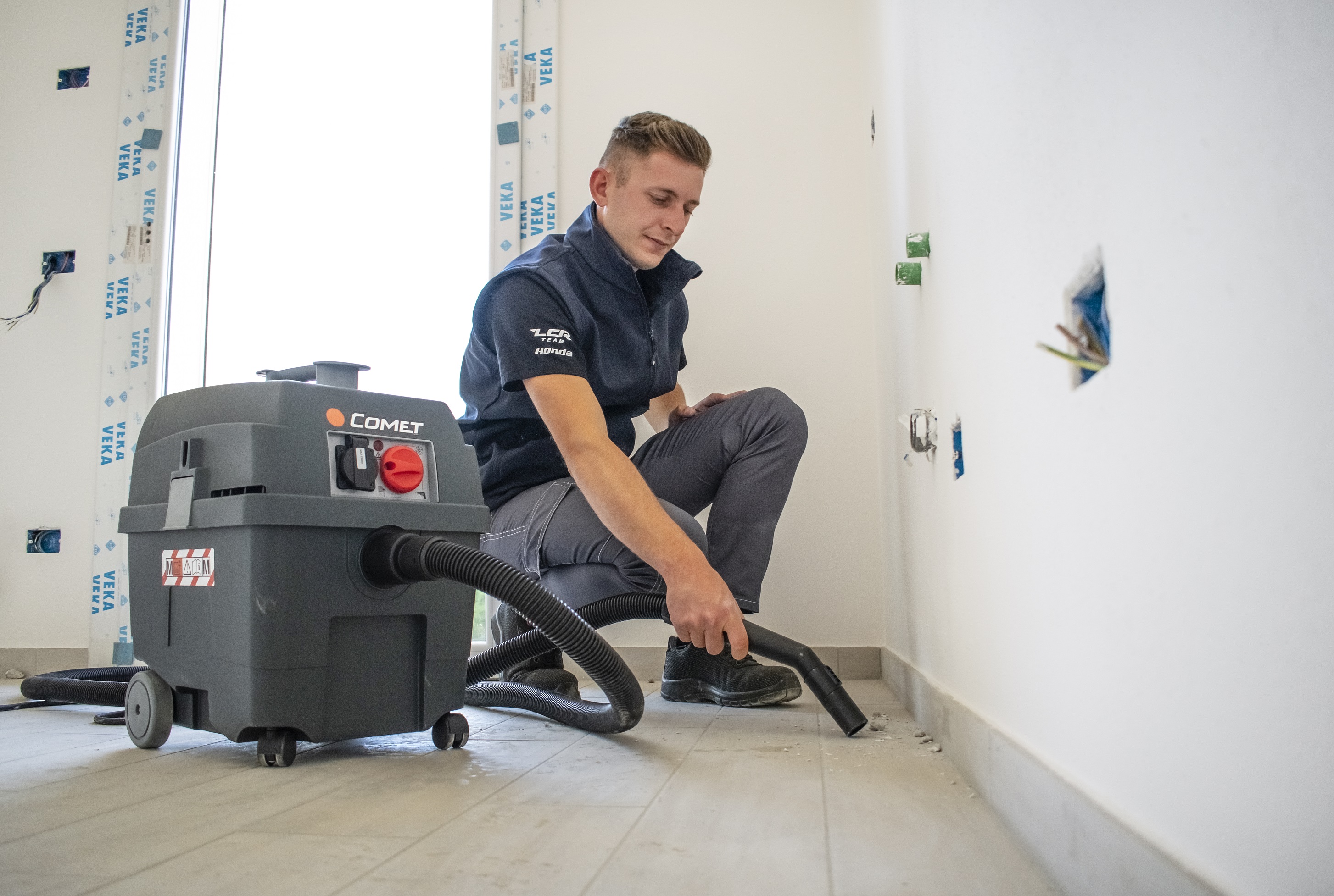 Vacuum cleaners precautions, maintenance and troubleshooting